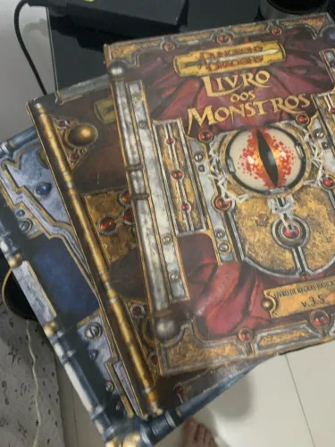 COLEÇÃO D&D, vol 3,5. JOGADOR, MESTRE, MONSTRO. Só vendo os três juntos