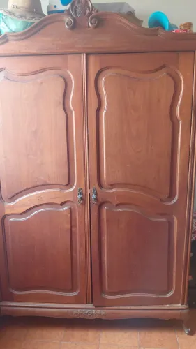 Vendo guarda roupa