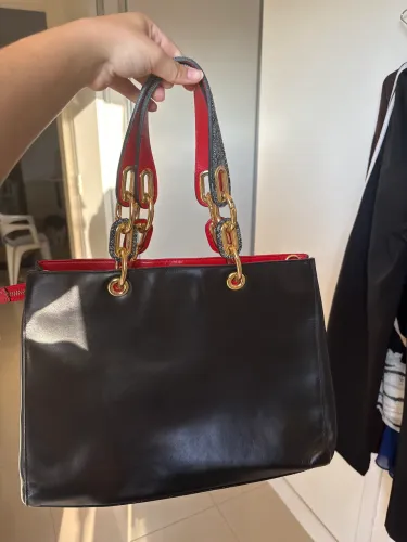 Bolsa Luz da Lua praticamente nova