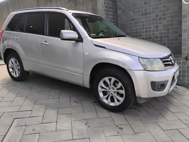 Suzuki Grand Vitara 2.0 16V 4x2/4x4 5P Aut. 2013