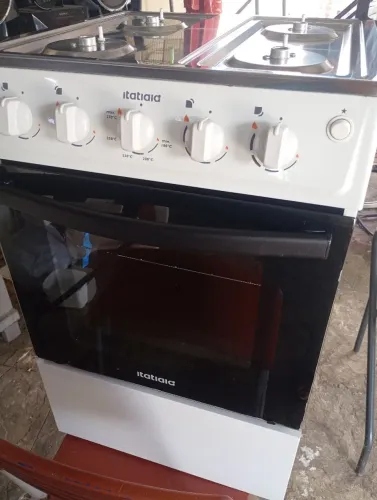 Vendo fogão Itatiaia 4 bocas 