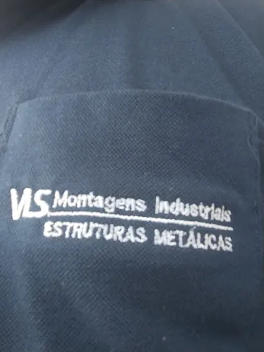 VAGA DE EMPREGO SERRALHEIRO  URGENTE 