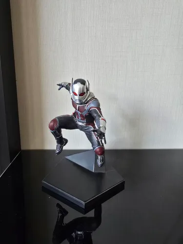 Homem formiga 1/10 iron Studios