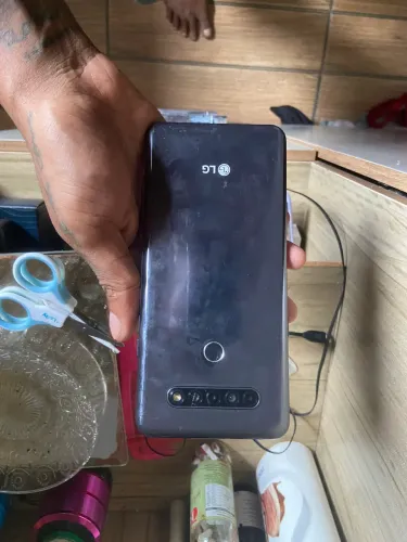 Lg k51s