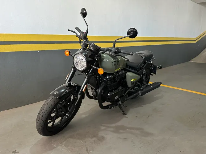 ROYAL ENFIELD SHOTGUN 650