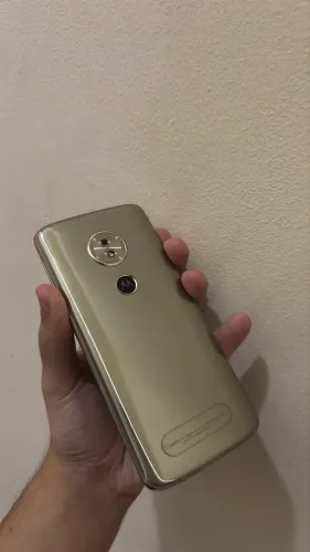 Moto G6 Play Dourado Usado