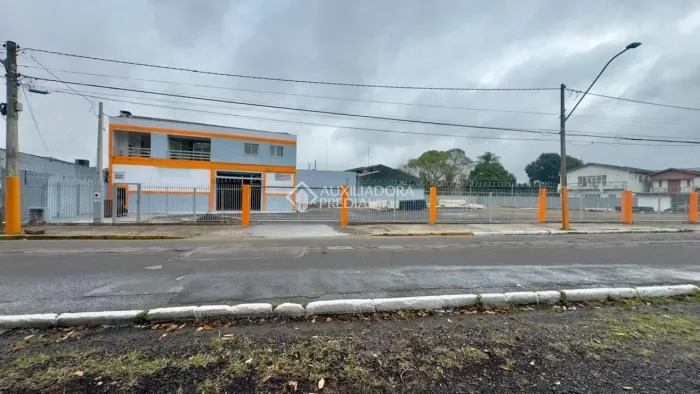 Raridade! Terreno plano no Bairro Ouro Branco em excelente localização.