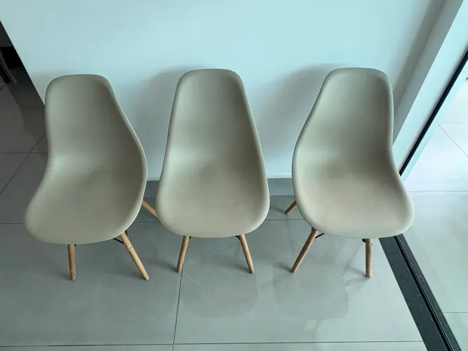Cadeira Charles Eames Eiffel Wood Design