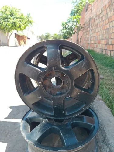 Vende-se Jogos de rodas aro 15 