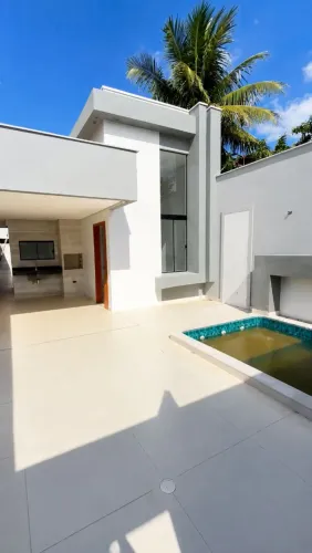 CASA COM PISCINA PARA LOCAÇÃO - BAIRRO PARAÍSO
