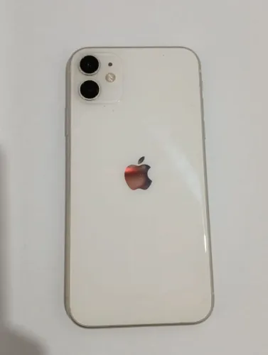 iPhone 11 128GB Branco