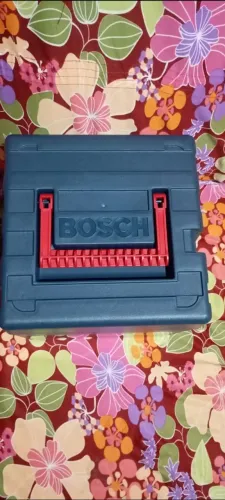 Vendo Makita  da Bosch com maleta completa $450 reais 