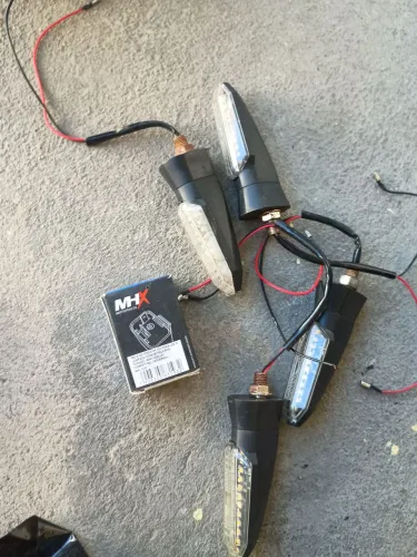 Moto Bros 160 e Titan 150 pista de led