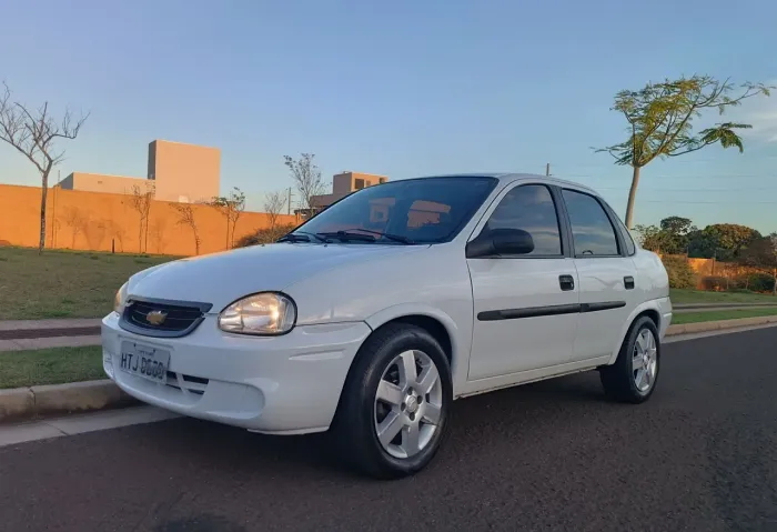 Chevrolet Classic Life/ls 1.0 VHC Flexp. 4P 2010