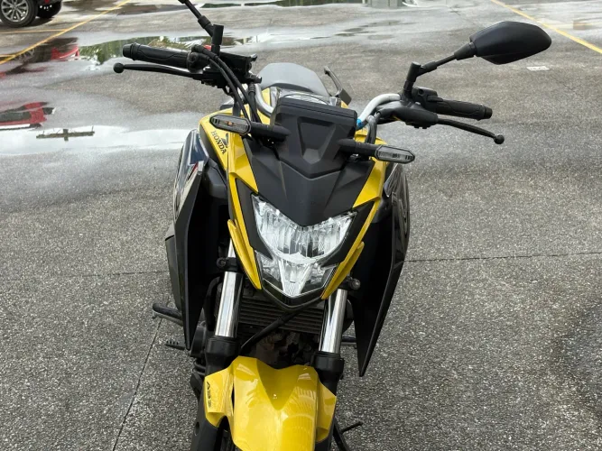 Honda CB 300F - Estado de Zero KM