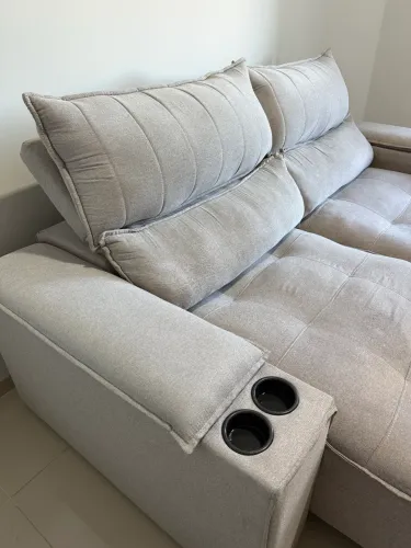 Sofá 2 lugares Ferquile Retrátil e Reclinável 2,30m em Linho - Higienizado