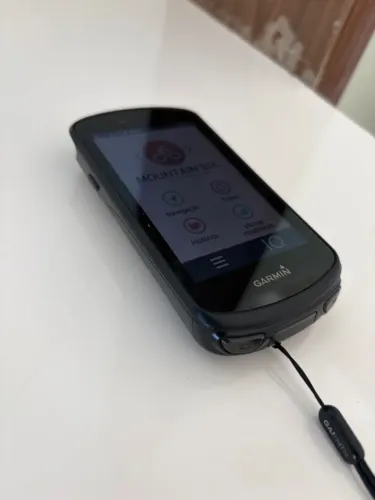 Ciclocomputador Garmin Edge 1030 Plus Bundler