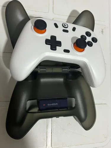 CONTROLE GAMESIR