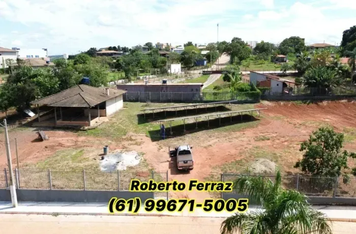 Casa à Beira do Lago Corumbá 4 - Recanto do Sabiá
