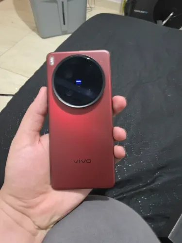 Vivo X200 Ultra 5G Vermelho ? 512GB (16GB RAM) ? Impecável (Lente Zeiss 200MP)