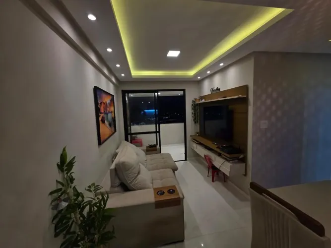 Alugo lindo apartamento 2 quartos com armários planejados
