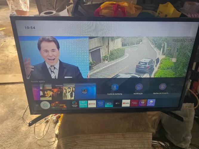 Tv 32 smart, moderna e linda