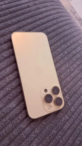 Iphone 14 Pro Dourado