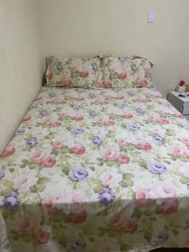 Box Baú Casal + Colchão De Molas Ensacada Pillow Top Supreme + Capa de colchão casal
