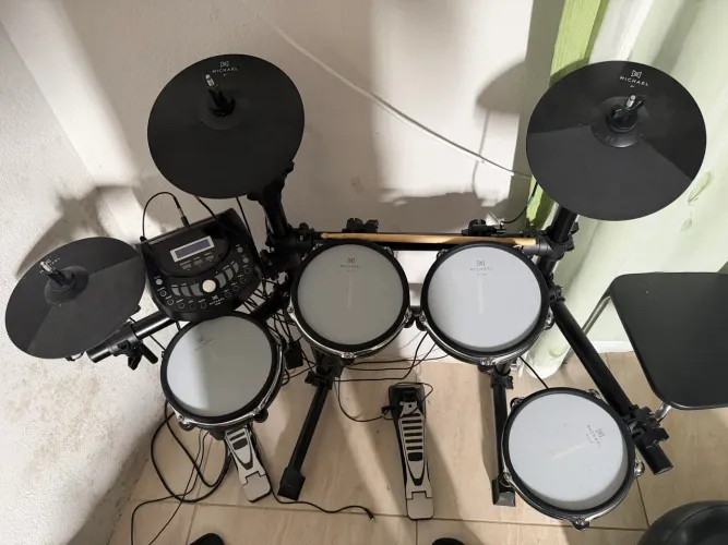 Bateria Eletrônica Michael Stage DMX320 - Estado de Nova - TROCO
