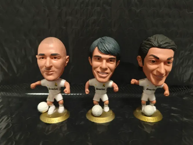 Mini Craques Real Madrid Kodoto - Kaká, Benzema e Özil - 3 Peças