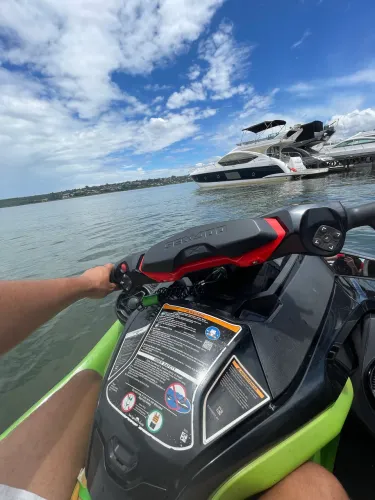 Jet ski rxp 300 