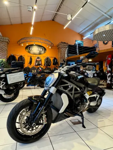 DUCATI X DIAVEL 1260S