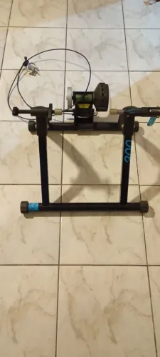 Rolo de treino BTwin300