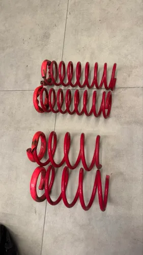 Kit molas esportiva Red coil gol/voyage g5,g6,g7,g8 pouco usada