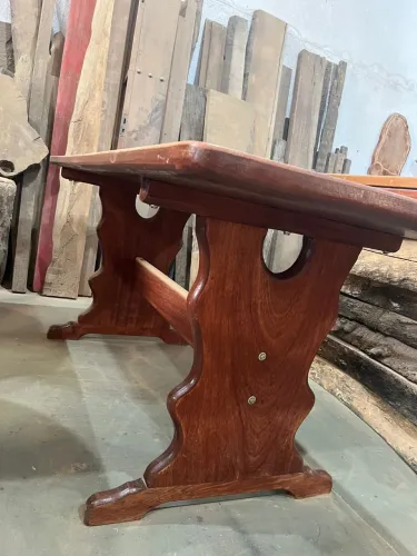 Mesa de madeira maciça prancha unica