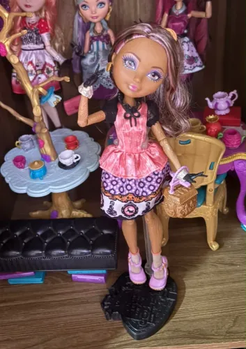 Cedar hat tastic ever after high