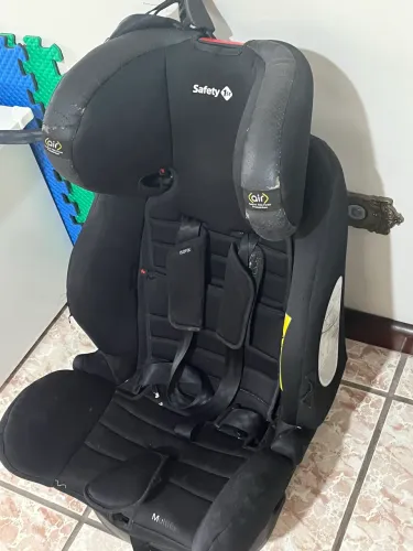 Cadeirinha Safety 1st Multifix 0 a 36kg