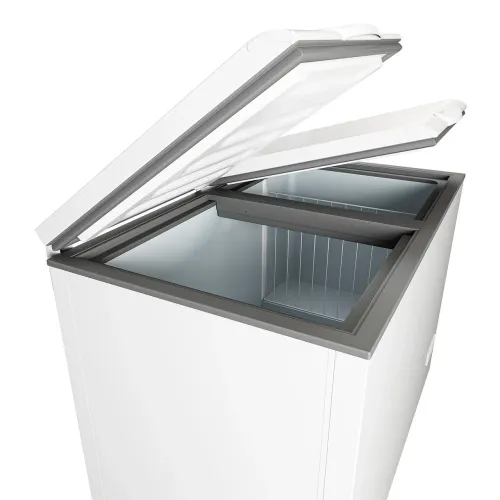 Vende-se freezer semi novo 1 ano de uso 