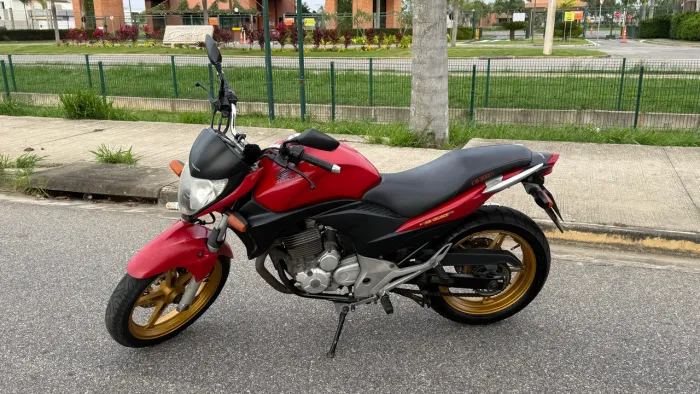 Vendo CB 300
