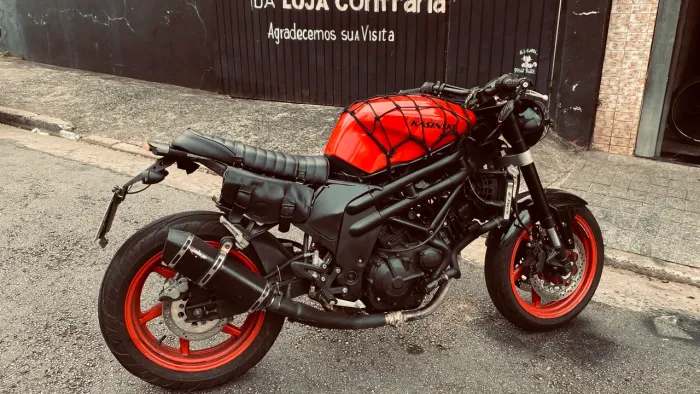 Kasinski Comet gt 650 customizada café race 