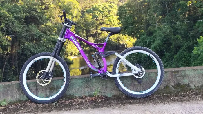 Vendo bicicleta gios de trilha 