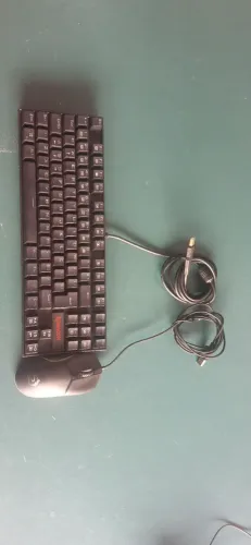 Vendo teclado Redragon Kumara K552 + mouse gamer 8000dpi Ozzix + caixinha de som para PC