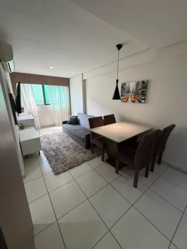 Imóvel para aluguel possui 35 metros quadrados com 1 quarto em Pina - Recife - PE