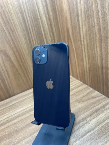 iPhone 12 64 gigas bateria 75% todo original