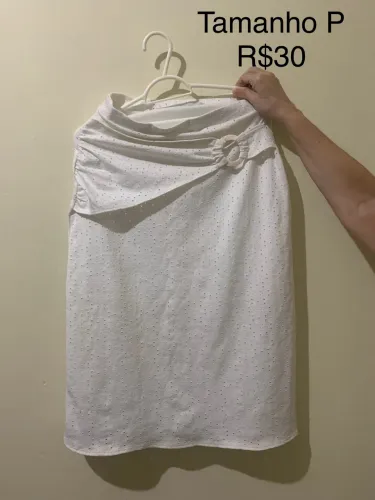 saia branca midi