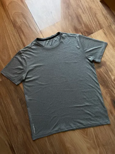 Camiseta dry-fit P