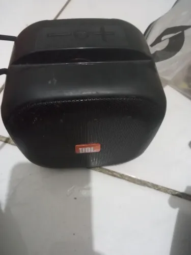 vendo caixinha JBL original