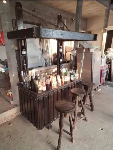 BAR RÚSTICO