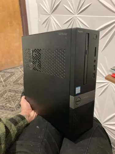 Computador Dell Vostro i3-7100, 16GB RAM, SSD 120GB + HD 500GB
