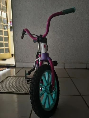 Bicicleta Aro 14" Cecizinha Caloi